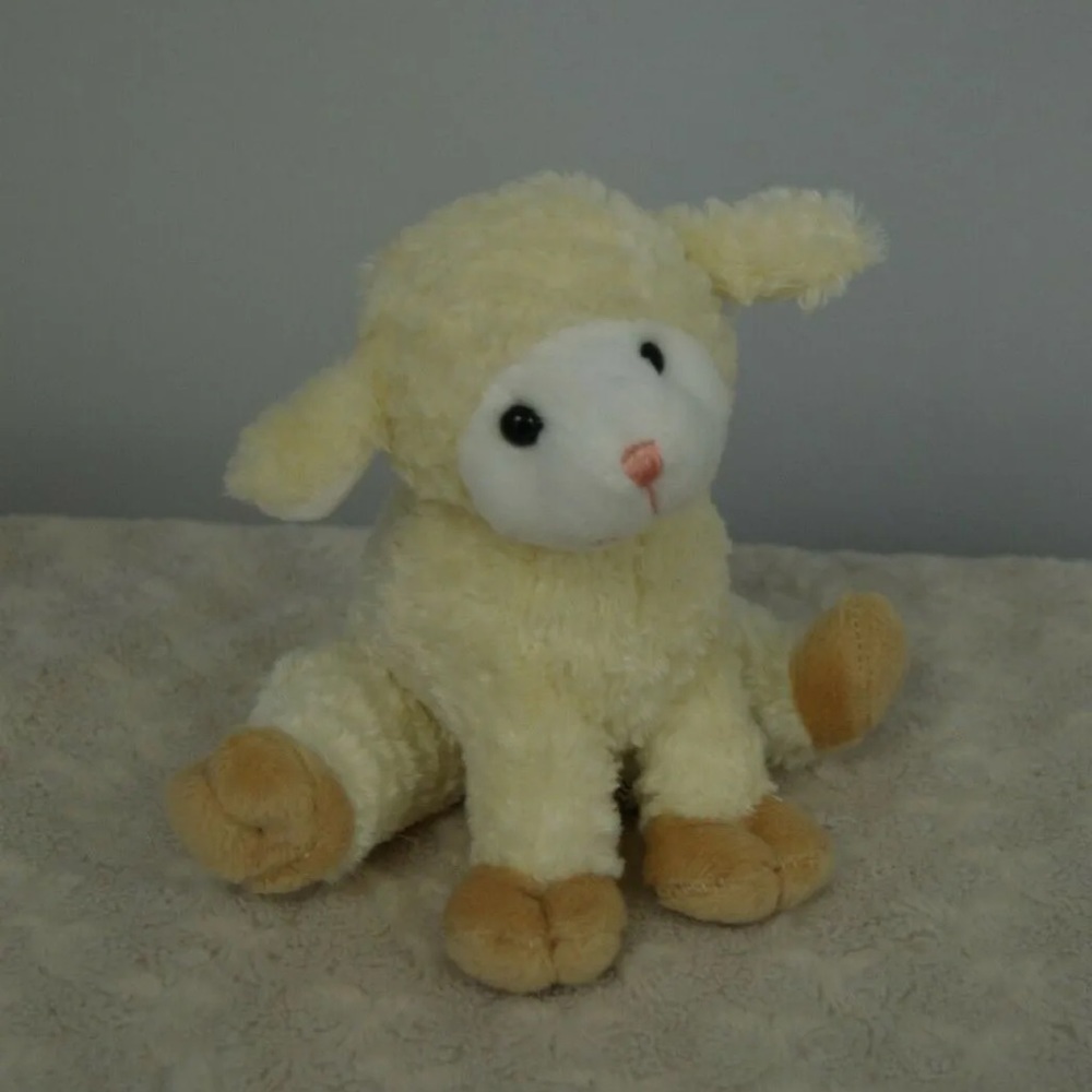 Tractor Supply Lindsey Lamb Sheep Plush Stuffed Animal Toy Cream Tan Off White